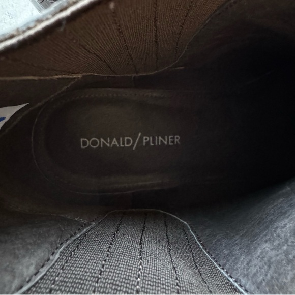 Donald Pliner Milann Studded Heel Dark Brown Slip On Leather Boots 9.5 Grunge - Picture 12 of 14